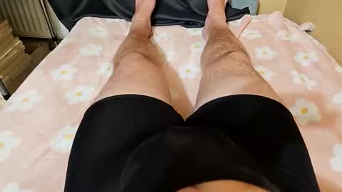 lucas_j_31 online show from December 2025 05:45:02 AM