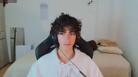 Snapshot of lucas_xo chatting on February 2026 01:13:02 AM lucas_xo online show from February 2026 01:13:02 AM