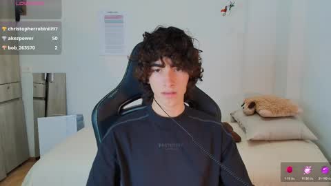 Snapshot of lucas_xo chatting on February 2026 05:14:01 AM lucas_xo online show from February 2026 05:14:01 AM