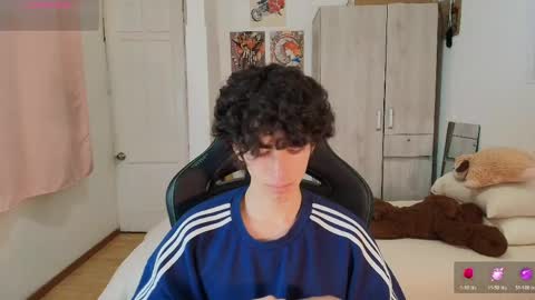 Snapshot of lucas_xo chatting on April 2026 12:46:02 AM lucas_xo online show from April 2026 12:46:02 AM