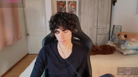 Snapshot of lucas_xo chatting on April 2026 11:39:02 PM lucas_xo online show from April 2026 11:39:02 PM