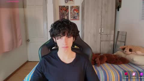Snapshot of lucas_xo chatting on April 2026 04:52:02 AM lucas_xo online show from April 2026 04:52:02 AM