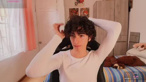 Snapshot of lucas_xo chatting on May 2026 07:00:02 PM lucas_xo online show from May 2026 07:00:02 PM