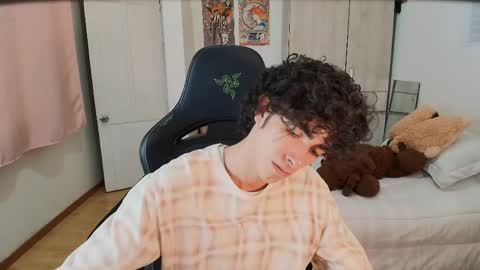 Snapshot of lucas_xo chatting on May 2026 11:46:02 PM lucas_xo online show from May 2026 11:46:02 PM