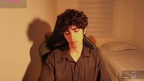 lucas_xo online show from June 2026 03:26:01 AM