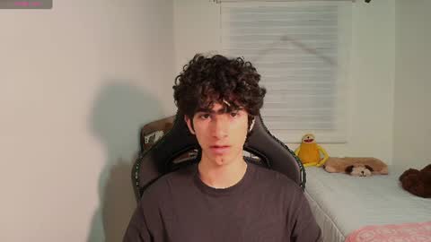 lucas_xo online show from June 2026 03:20:02 AM