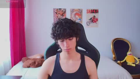 lucas_xo online show from June 2026 01:45:02 PM