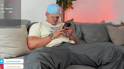 Snapshot of lucasanto_ chatting on March 2025 03:44:01 AM LUCA SANTOS online show from March 2025 03:44:01 AM