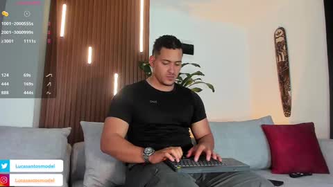 Snapshot of lucasanto_ chatting on September 2025 12:37:02 AM LUCA SANTOS online show from September 2025 12:37:02 AM