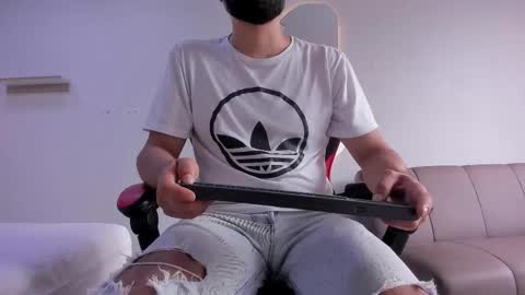 Lucas  Beaumont online show from February 2026 01:54:01 PM