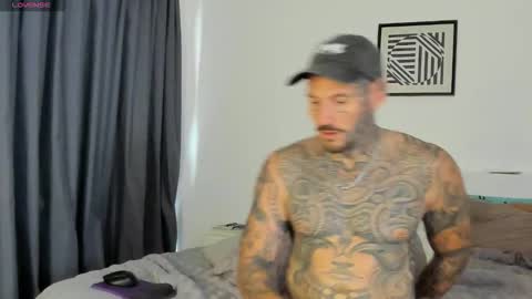 lucasexclusive online show from December 2025 05:25:01 AM