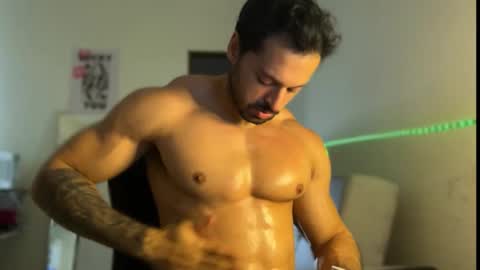 lucasfit24 online show from March 2026 02:56:01 PM