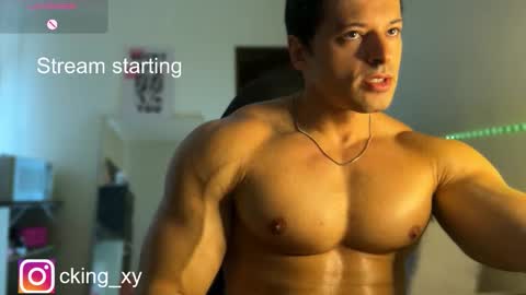 lucasfit24 online show from March 2026 02:56:02 PM