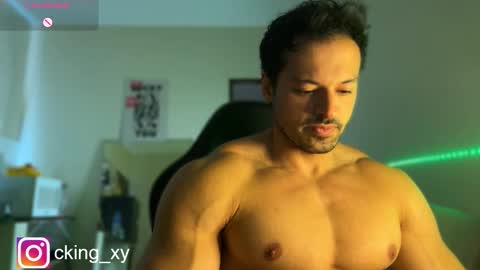 lucasfit24 online show from March 2026 02:43:01 PM