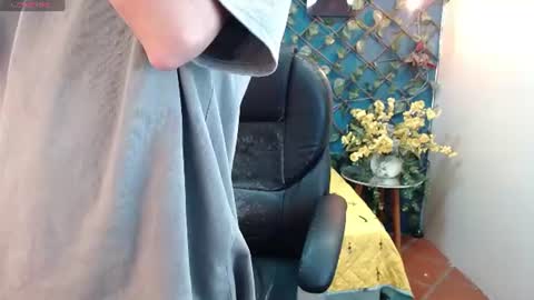 LucassSmith11 online show from June 2026 08:57:01 PM