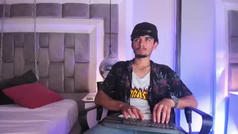 lucasthomson_ online show from June 2026 02:50:01 AM