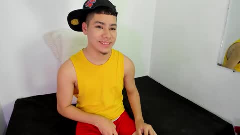 LUCAS TORREZ online show from March 2026 12:07:02 AM