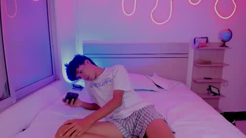 Luccas Ferreira online show from December 2025 08:27:01 PM