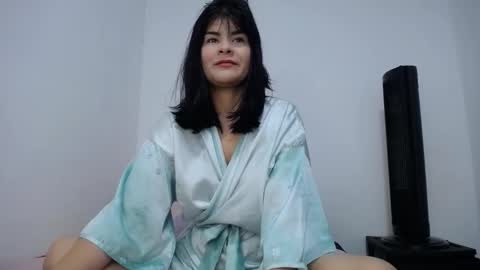 Snapshot of luccy21_ chatting on December 2025 01:42:01 PM lucy online show from December 2025 01:42:01 PM