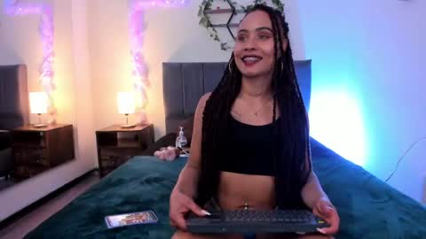 Lucero  online show from April 2026 03:33:02 AM