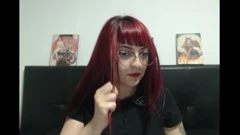 Snapshot of lucia_d_carton chatting on April 2026 04:11:01 AM Lulu DCarton online show from April 2026 04:11:01 AM