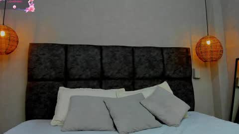 Snapshot of lucia_watson_ chatting on September 2025 12:05:02 PM LUCIA online show from September 2025 12:05:02 PM