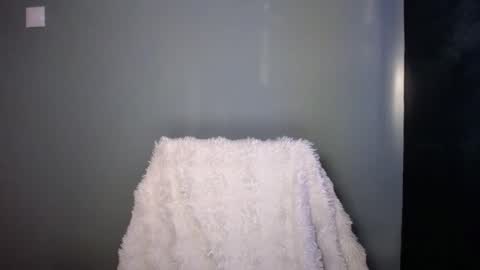 Lucy online show from November 2025 07:41:01 AM