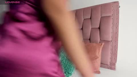 luciacute1 online show from February 2026 12:41:01 PM