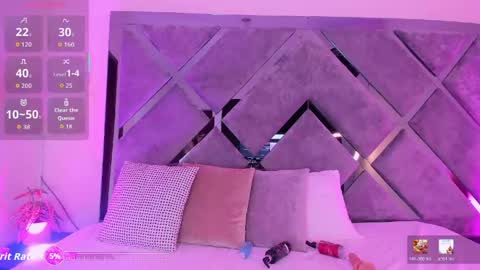 Lucia Gray online show from April 2026 12:50:01 AM