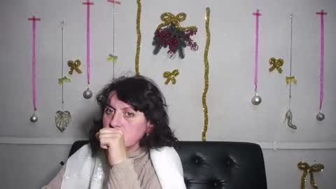 LuciaMi online show from December 2024 07:44:01 PM