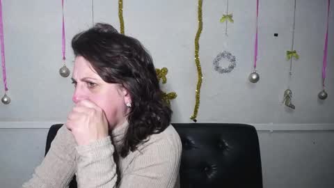 LuciaMi online show from January 2025 12:45:01 AM