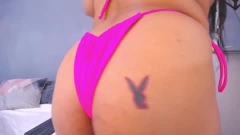 Snapshot of luciana_graay chatting on October 2025 05:48:02 PM Luciana online show from October 2025 05:48:02 PM