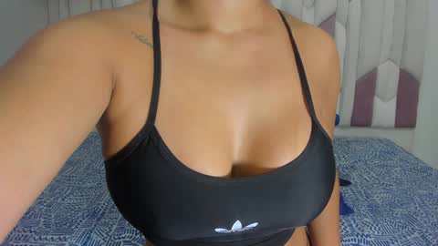 Snapshot of luciana_jam_ chatting on January 2025 03:16:01 AM instagram luciana417 online show from January 2025 03:16:01 AM