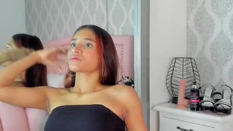 luciana lopez 7 online show from March 2026 03:45:02 AM