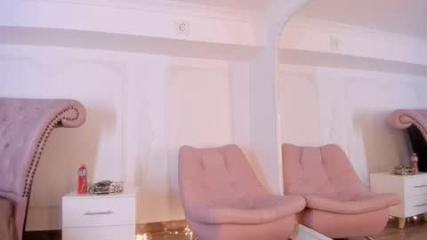 Luciana online show from October 2025 08:20:01 PM