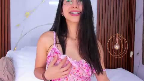 Luci  online show from June 2026 08:06:01 PM