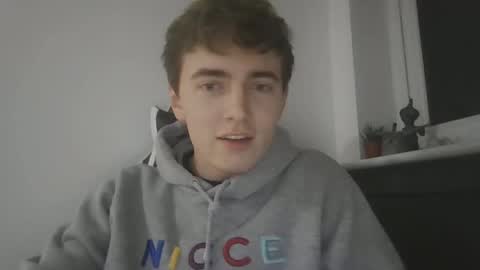 Lucian online show from January 2025 10:53:02 PM