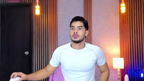 Luciano online show from July 2026 12:31:01 PM