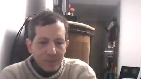 Luciano online show from May 2026 03:37:02 AM