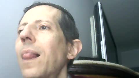 Luciano online show from August 2026 10:12:01 PM