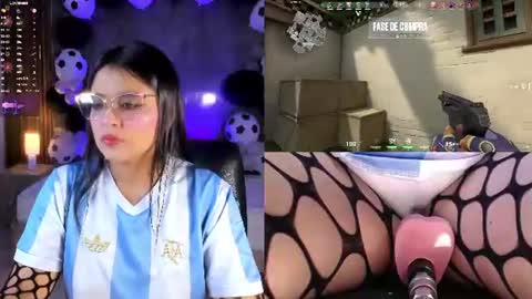 Snapshot of luciareid chatting on June 2026 02:10:02 PM Lucia online show from June 2026 02:10:02 PM