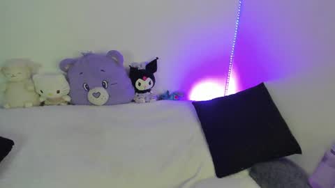 Snapshot of lucie_angel chatting on June 2026 02:10:01 AM Lucie Grey online show from June 2026 02:10:01 AM