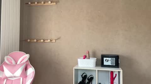 Lucie hot follow me on  online show from November 2025 10:14:02 AM