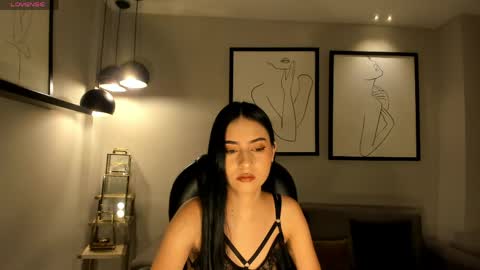 Lucie Martin online show from April 2026 11:41:01 AM