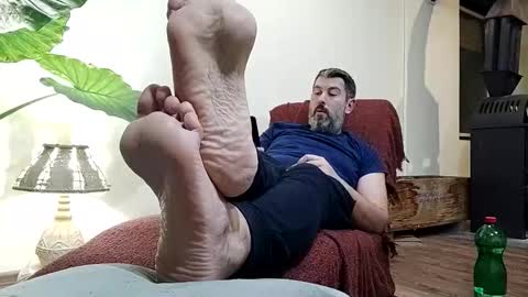 Snapshot of lucifergotharder chatting on December 2025 04:14:02 PM Lucifergotharder online show from December 2025 04:14:02 PM