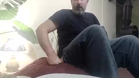 Snapshot of lucifergotharder chatting on December 2025 09:52:02 PM Lucifergotharder online show from December 2025 09:52:02 PM