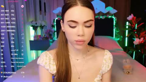 Snapshot of lucifiella chatting on November 2025 04:51:01 PM MimiFors online show from November 2025 04:51:01 PM