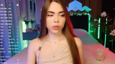 Snapshot of lucifiella chatting on November 2025 06:51:02 PM MimiFors online show from November 2025 06:51:02 PM