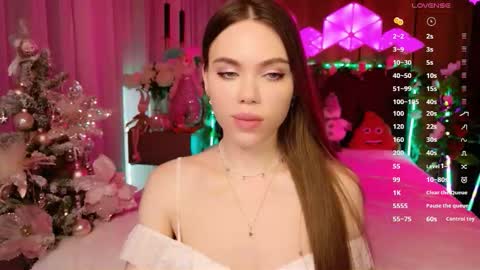 Snapshot of lucifiella chatting on January 2026 04:54:02 PM MimiFors online show from January 2026 04:54:02 PM