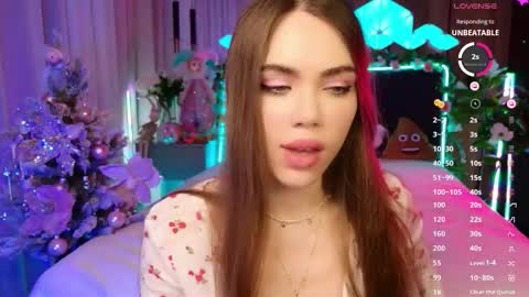 Snapshot of lucifiella chatting on January 2026 05:39:01 PM MimiFors online show from January 2026 05:39:01 PM